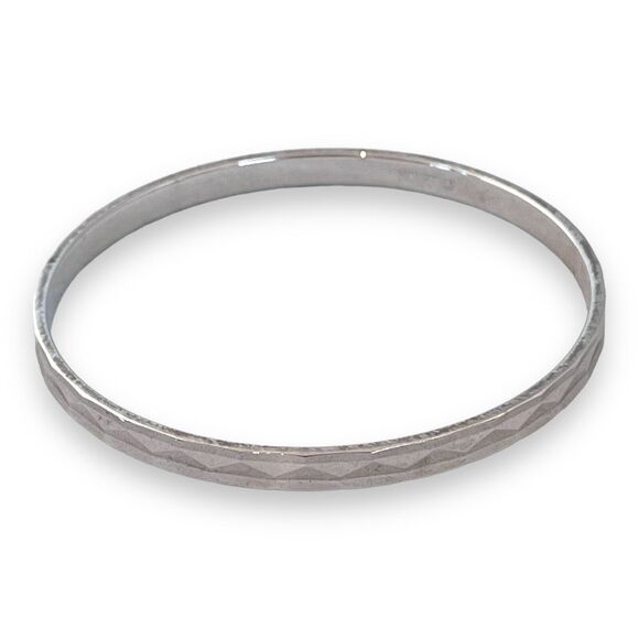 Vintage Monet Bracelet Textured Silver Tone Classic Chic 6I - Picture 1 of 5
